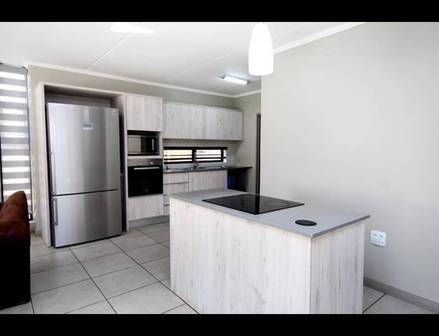 3 BEDROOM TOWNHOUSE FOR SALE IN AMBERFIELD